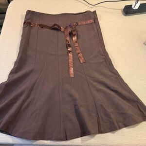 Elegant Brown Skirt with Ribbon Detail